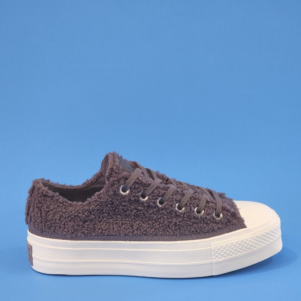 Converse CTAS Lift Ox Violet Ore Sherpa Women's Platform Sneakers 572201C NWT - Picture 2 of 6